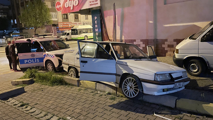 Kayseri'de alkollü sürücü polisin dur ihtarına uymadı olanlar oldu