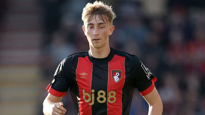 Real Madrid genç stoper Dean Huijsen'i transfer etti