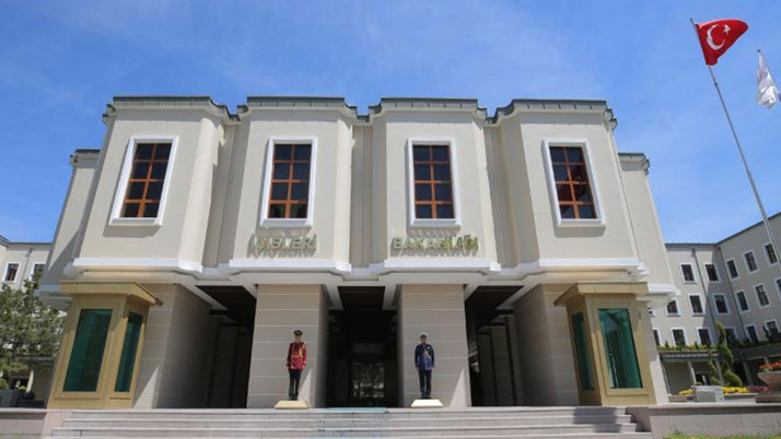 '30 büyükşehir ilçesine kaymakam yerine vali atanacağı' iddiasına yalanlama