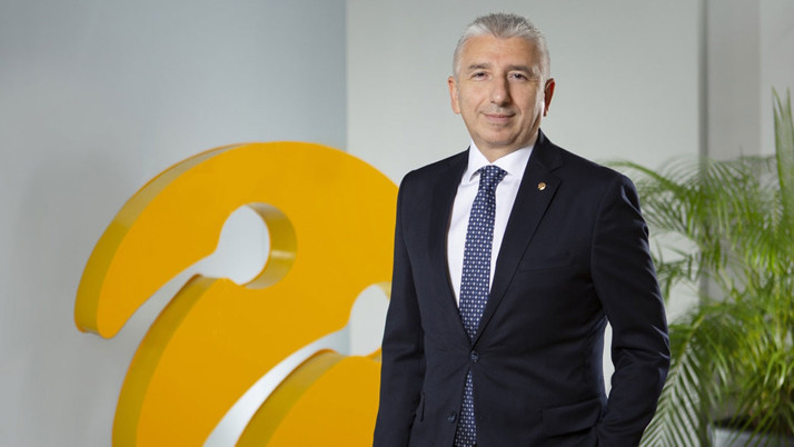 Turkcell'den 'Herkese Uygun Çözümler' kampanyası sürpriz hediyeler