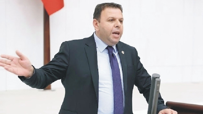 CHP'den isitifa eden vekilin aracında kaçakçılık yaptığı iddia edilen 2 sanık için istenen ceza belli oldu