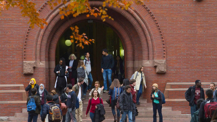 Trump Harvard'ın fişini çekti! Sebep Harvard'ın Gazze eylemcilerini ihbar etmemesi