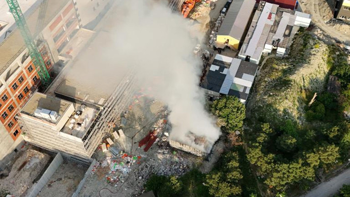 İstanbul Üniversitesi Avcılar Yerleşkesi'nde yangın