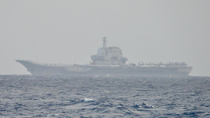 Çin Tayvan'ı hava araçları ve savaş gemileriyle sıkıştırıyor