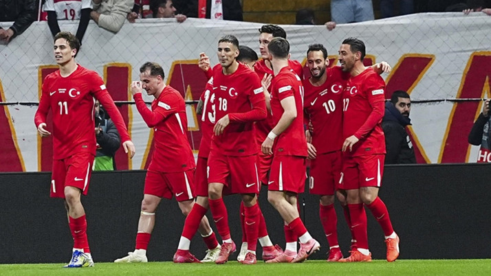 A Milli Futbol Takımı yarın ABD'ye gidecek