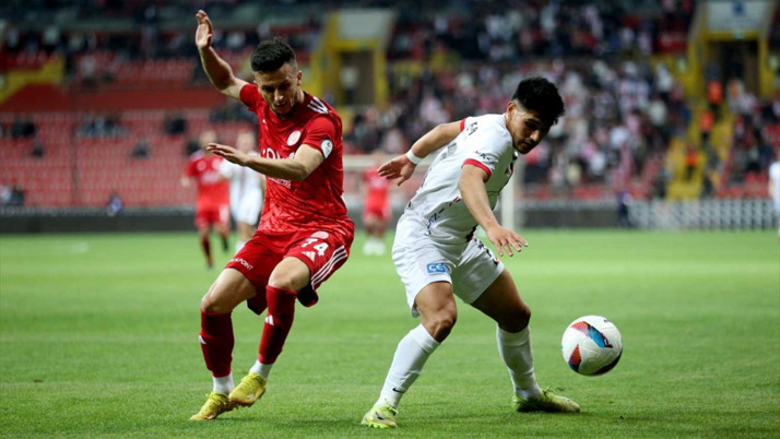 Vanspor penaltılarla 1. Lig’de