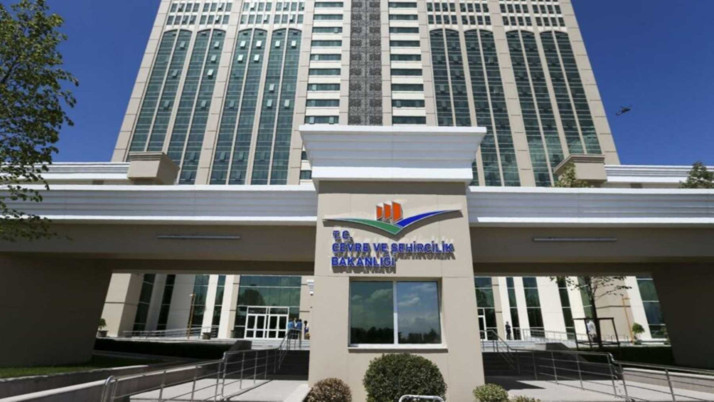 Bakanlıktan Özgür Özel’in 'akaryakıt istasyonları' iddialarına yalanlama