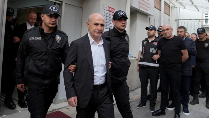 Büyükçekmece Belediye Başkanı Akgün tutuklandı