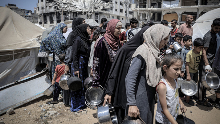 İsrail yine yardım almak isteyen sivilleri hedef aldı! Çok sayıda ölü var