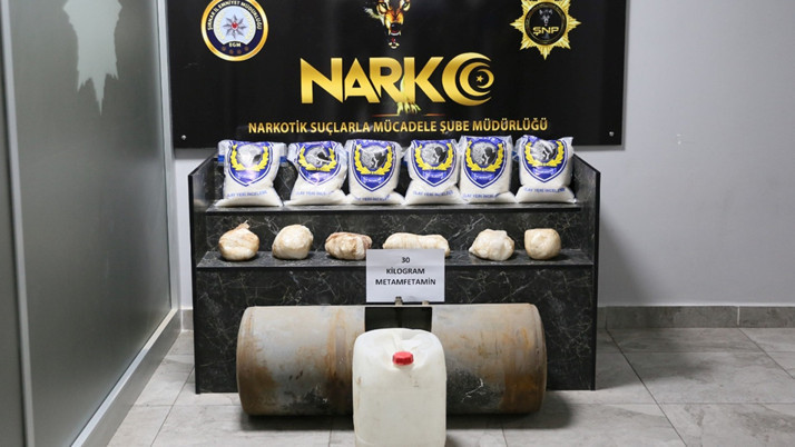 Şırnak'ta bir tırda ele geçirildi sürücü tutuklandı