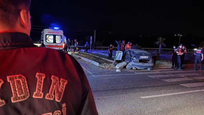 Aydın'da feci kaza! 2 kişi öldü,yaralılar var