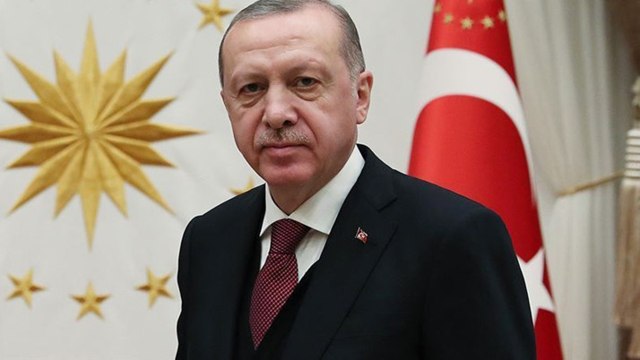 Cumhurbaşkanı Erdoğan'dan Numan Kurtulmuş'a tebrik