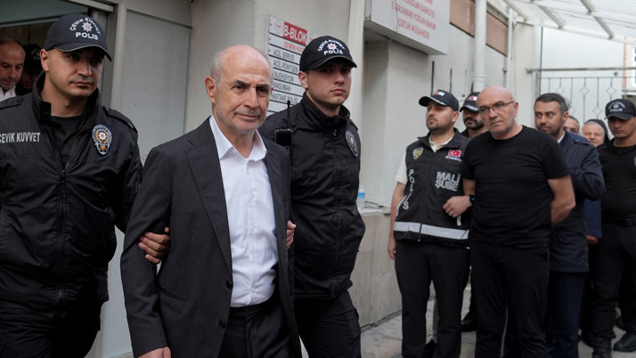 Tutuklanan Hasan Akgün'den ilk mesaj geldi: Başımı eğmedim, eğmeyeceğim!