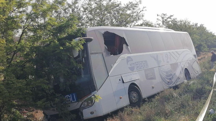 Yolcu otobüsü devrildi! Feci kazada ölü ve yaralılar var