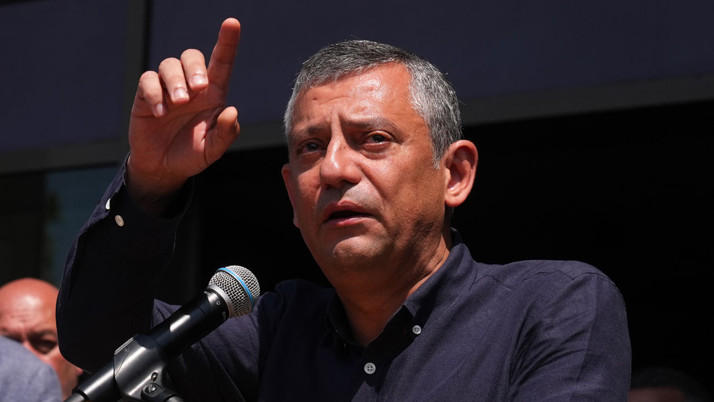 Özgür Özel açık açık ilan etti: "O gece siyaseti bırakacağım"