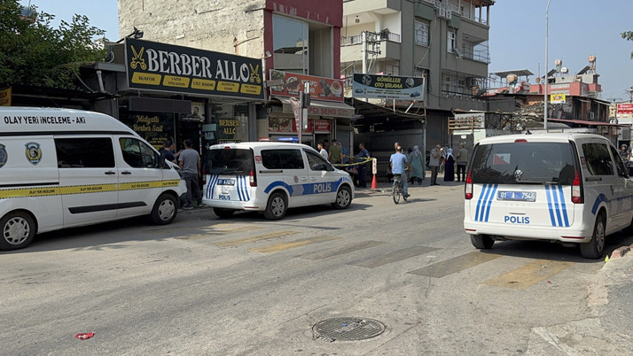 Adana'da kebapçıda dehşet! Kadını oğlu defalarca bıçaklayarak öldürdü