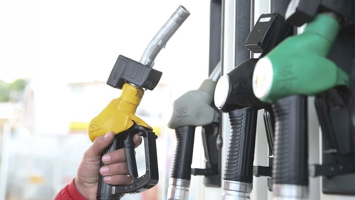 Akaryakıt fiyatlarına yeni zam geliyor! Benzin için tarih verildi