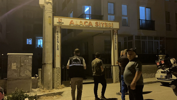 Burdur'da korkunç cinayet! 35 yaşındaki Özge evinde öldürüldü: 2 kadın gözaltına alındı