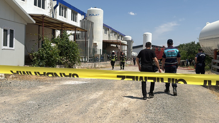 Elazığ'da oksijen ve asetilen gazı dolum tesisinde patlama!