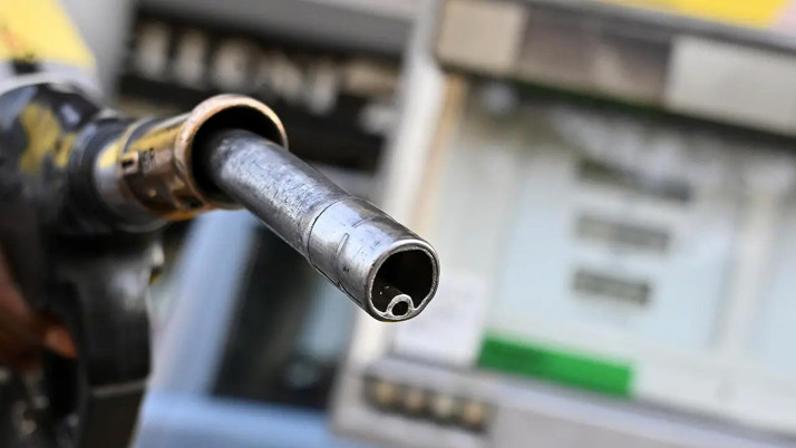 Bu benzin zammı ile litre fiyatı ilk kez 50 lirayı bulacak motorin zammı da...