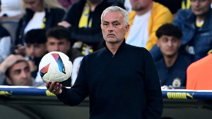 Fenerbahçe'de Jose Mourinho Kararı