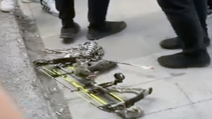 İstanbul'da cami imamını okla yaraladı! Adli Tıp Kurumu'ndan gelen rapor...