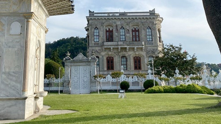 İstanbul'da tarihi yapılara ait bahçelerde geçirilecek süre uzatıldı