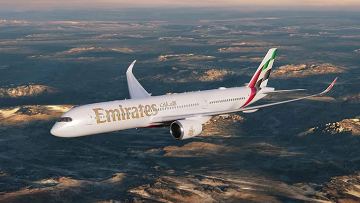 İsrail'in saldırısı sonrası bir uçak İstanbul'a indi