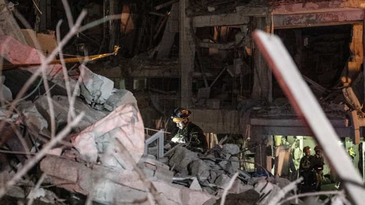 İran'ın İsrail'e füze misillemesinde 742 kişi evsiz kaldı