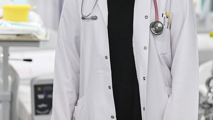 Hastanede "haksız kazanç" sağladıkları iddia edilen 11 zanlı yakalandı! Aralarında profesör ve doçent var