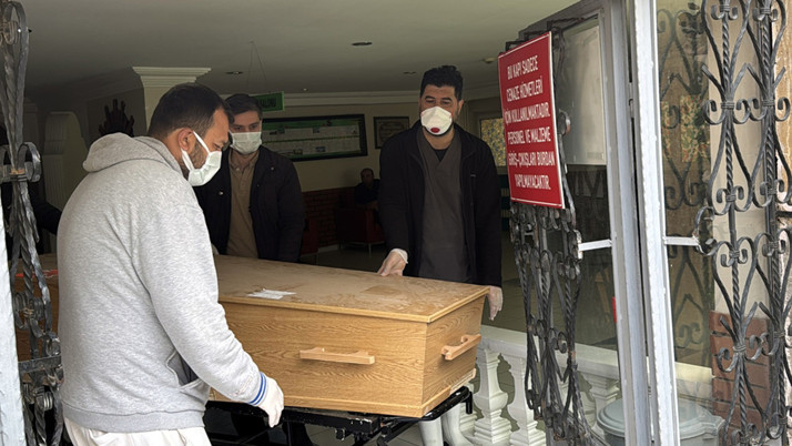 Sivas'ta kene kaynaklı bir ölüm daha! 7 çocuk annesiydi...