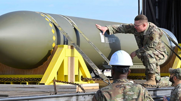 ABD'nin İran'da denemek için can attığı silah! Dağı deliyor sadece 20 tane var