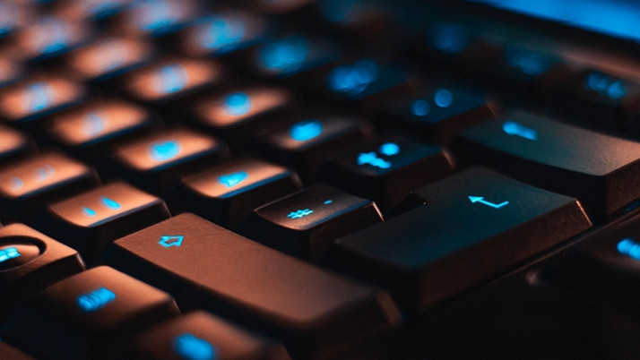 İran'da Mossad ajanı olmakla suçlanan 5 kişi gözaltına alındı