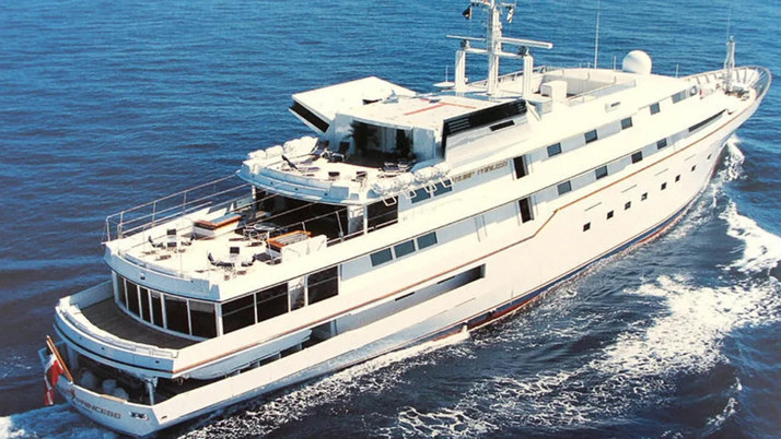 Trump'ın eski ultra lüks yatı Bodrum'a demirledi! Fiyatını duyan yuh çekti