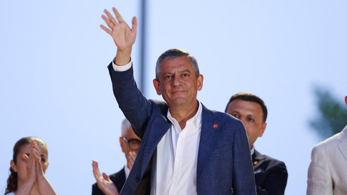 Özgür Özel'den asgari ücret için ara zam açıklaması! CHP'nin planını anlattı