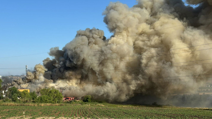 İstanbul'da lojistik deposunda yangın