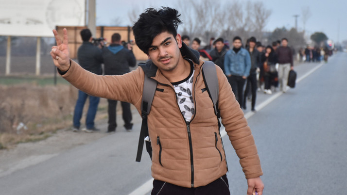 BM, komşu ülkelerdeki 600 bin Suriyeli mültecinin geri döndüğünü bildirdi