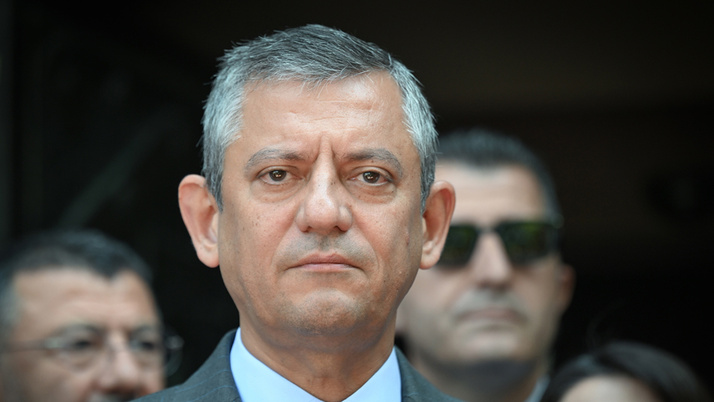 Fatih Altaylı gözaltına alındı! CHP lideri Özgür Özel: Bir an önce serbest bırakılmalıdır