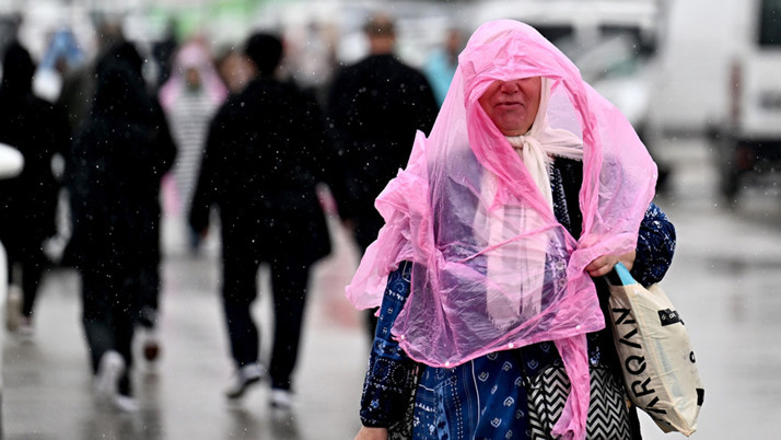 Kavurucu sıcaklara mola sağanak yağış geliyor! Son hava durumuna bakın