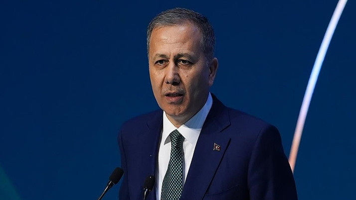 Orman yangınları! Bakan Ali Yerlikaya: 50 binin üzerinde vatandaş güvenli bölgelere alındı