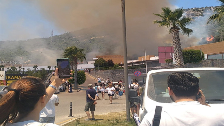 Bodrum da yanıyor! İş yerlerine çok yakın, panik büyük