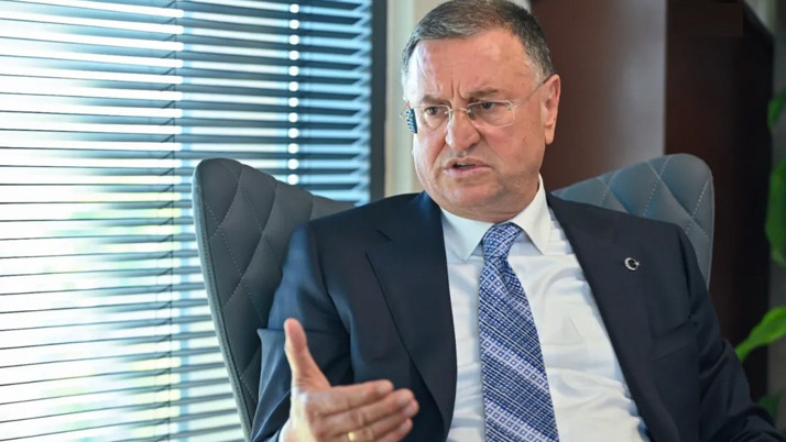 CHP kurultay davasını açan Lütfü Savaş kimdir? AK Parti'den seçildi CHP'ye geçti