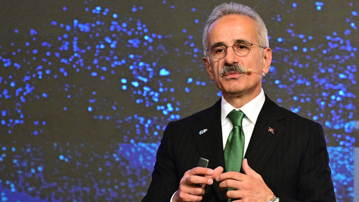 Türkiye, Afrika'yı dünya ticaret koridorlarına bağlayacak! Bakan Uraloğlu detayları paylaştı