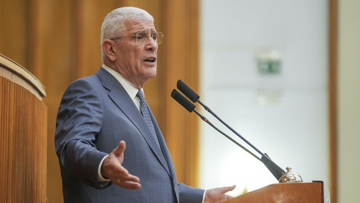 Müsavat Dervişoğlu'ndan Leman dergisindeki karikatüre kınama