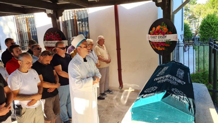 Oyuncu Şekip Taşpınar'ın cenazesi toprağa verildi