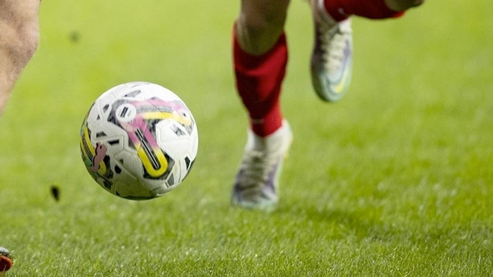 Süper ligde 2025-2026 sezonunun fikstürü çekildi derbi maçların haftaları belli oldu