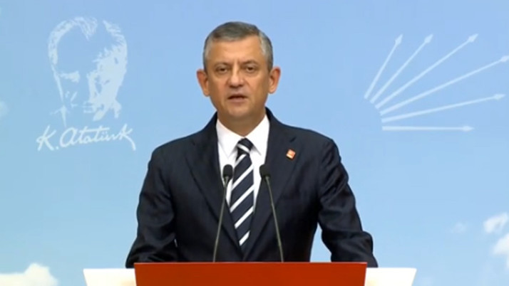 Özgür Özel'den Cumhurbaşkanı Erdoğan'a çok sert anket yanıtı