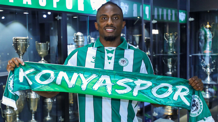 Konyaspor'dan savunma hattına takviye! Andzouana imzayı attı