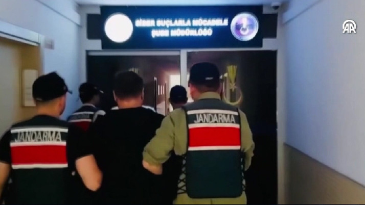 Siber suçlara geçit yok! 1 haftada 66 şüpheli yakalandı: 1 milyar TL'lik vurgun