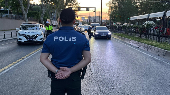 "Huzur İstanbul" uygulamasında 984 kişi gözaltına alındı